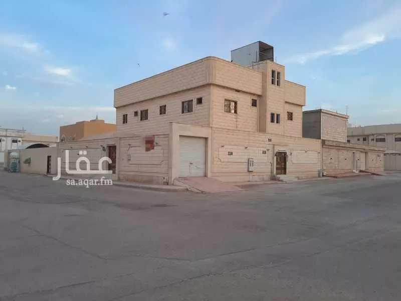 فيلا للبيع في شارع سعيد بن المسيب, حي النهضة, مدينة الخرج, منطقة الرياض 1 صورة