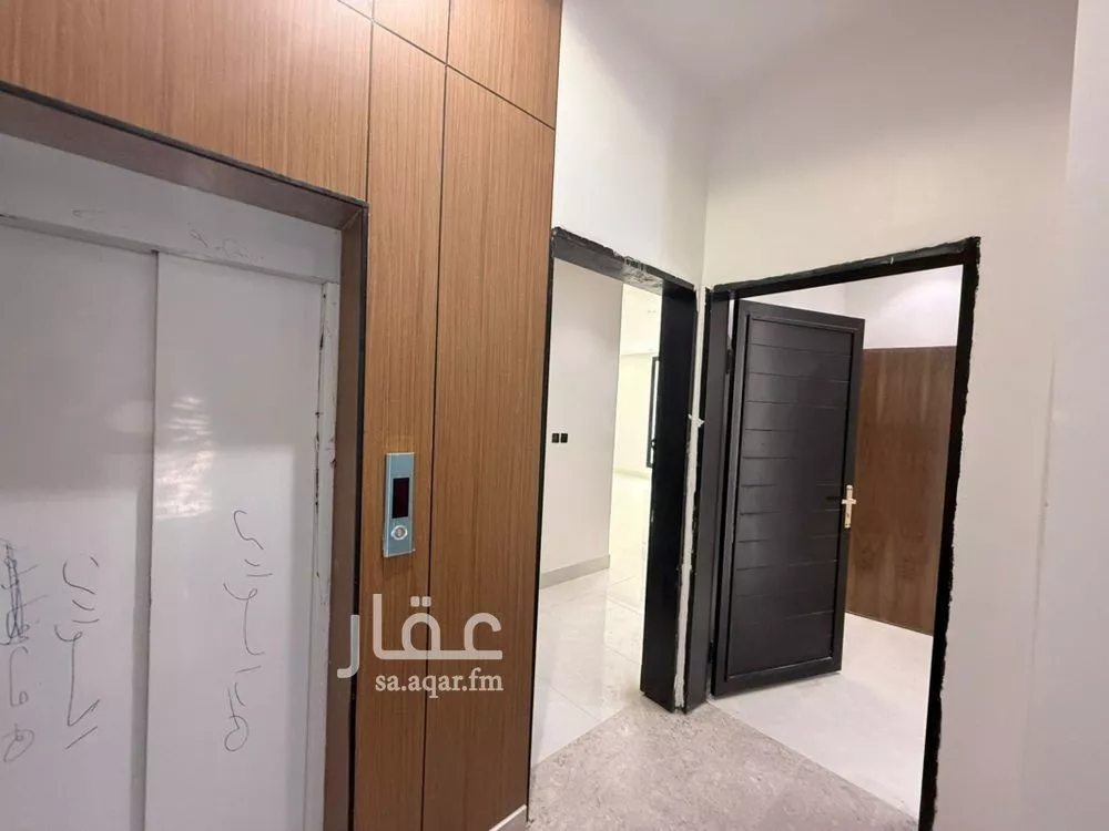 دور للبيع في شارع الطارق, حي الرمال, مدينة الرياض, منطقة الرياض 1 صورة