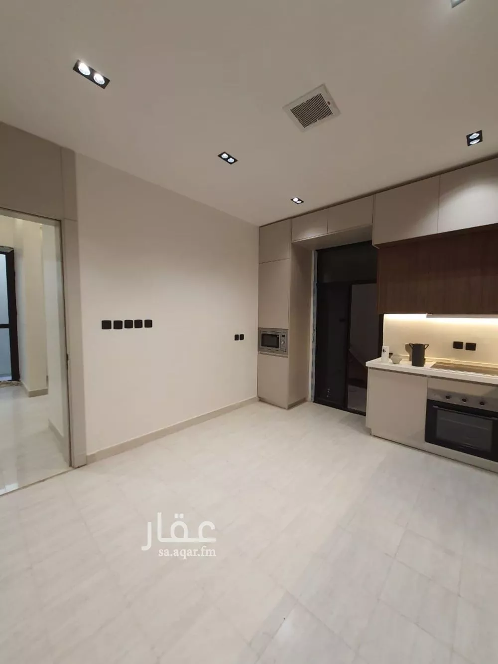 دور للبيع في شارع سليمان الحميضي, حي المرجان, مدينة الرياض, منطقة الرياض 1 صورة