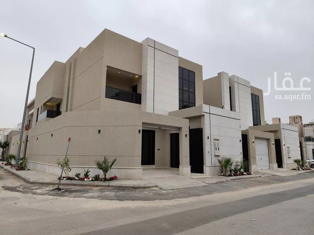 فيلا للبيع في شارع رقم 204, حي المونسية, مدينة الرياض, منطقة الرياض 1 صورة