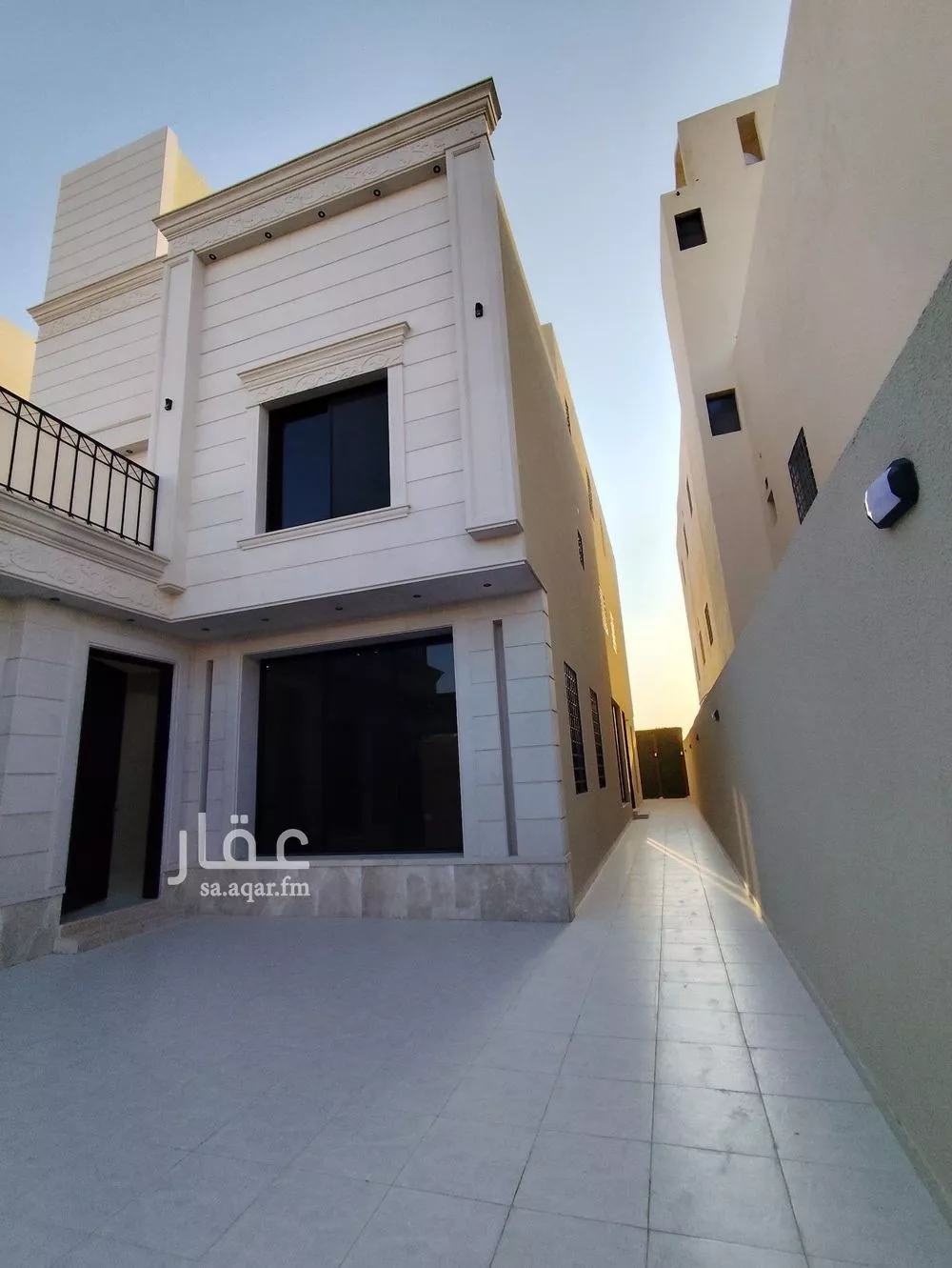فيلا للبيع في شارع علي العصامي, حي البيان, مدينة الرياض, منطقة الرياض 1 صورة