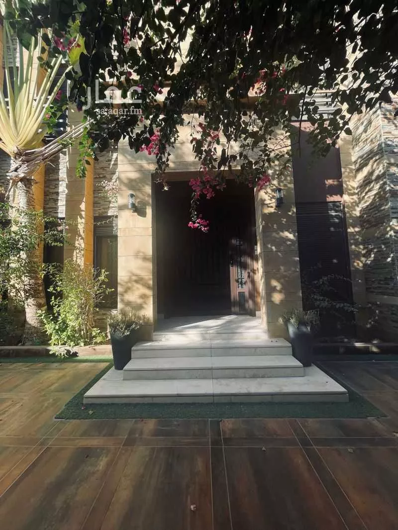فيلا للبيع في شارع احمد الحداد, حي الشاطئ, مدينة جدة, منطقة مكة المكرمة 1 صورة