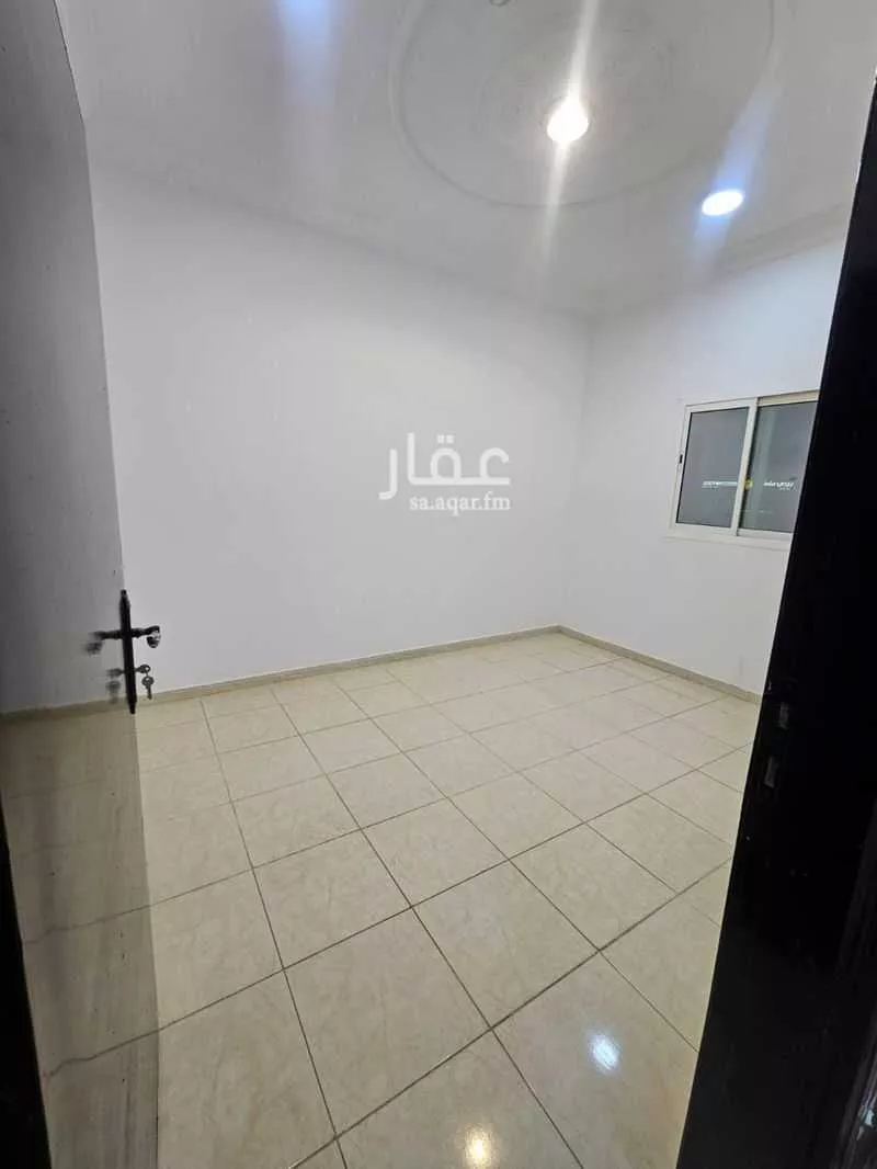 شقة للإيجار في شارع قلعة الفسطاط, حي إشبيلية, مدينة الرياض, منطقة الرياض 1 صورة