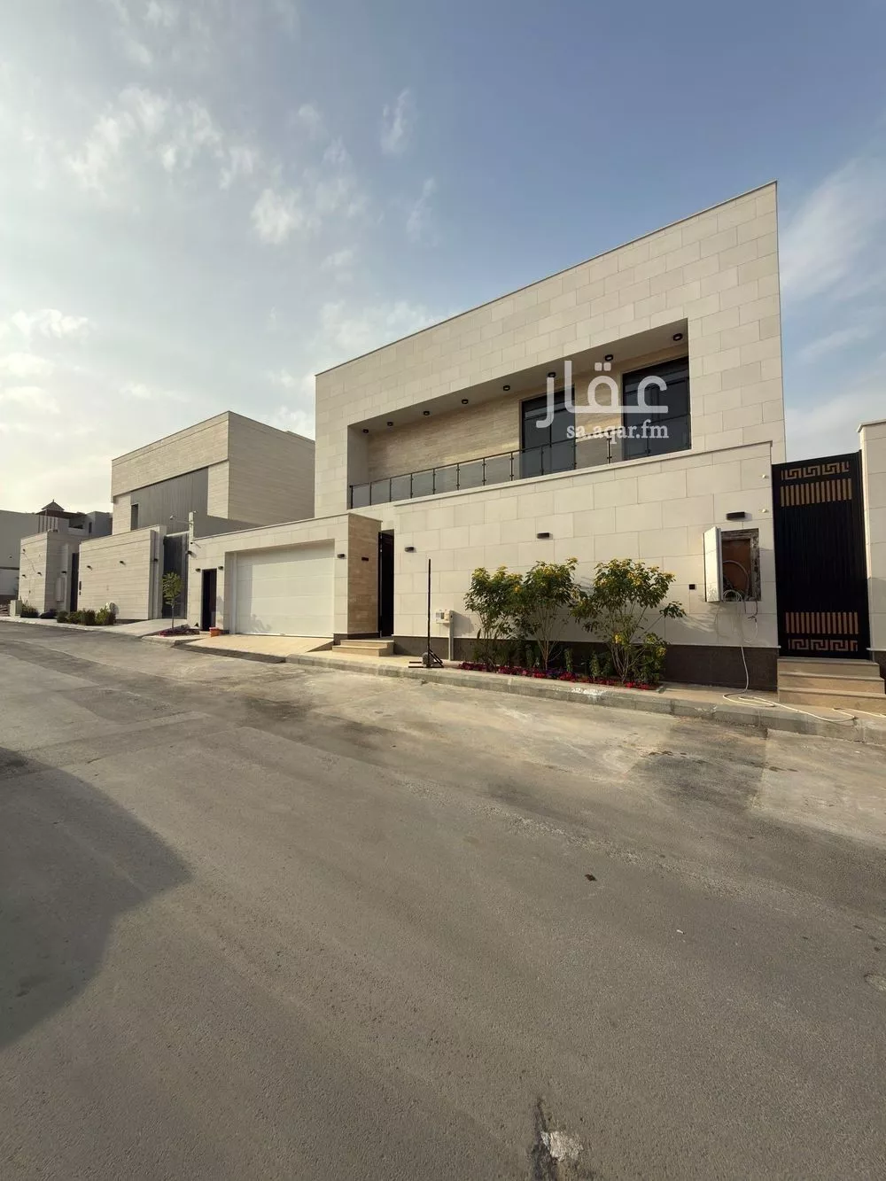 فيلا للبيع في شارع رقم 172, حي الملقا, مدينة الرياض, منطقة الرياض 1 صورة