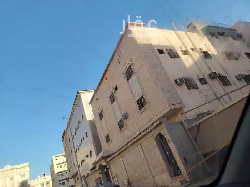 عمارة للبيع في شارع ابو بكر الاشعث, حي العريض, مدينة المدينه المنوره, منطقة المدينة المنورة 1 صورة