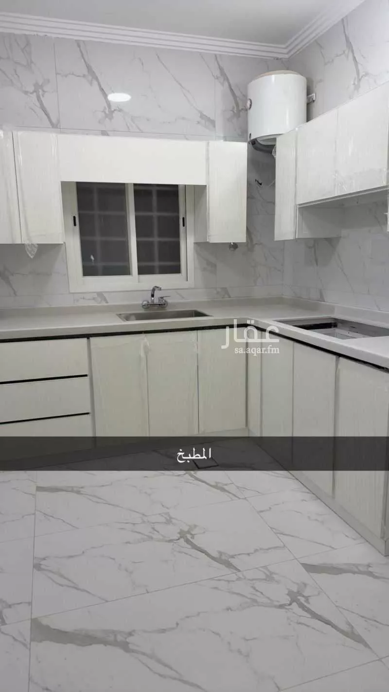 عمارة للإيجار في شارع القلم, حي الربيع, مدينة الرياض, منطقة الرياض 1 صورة