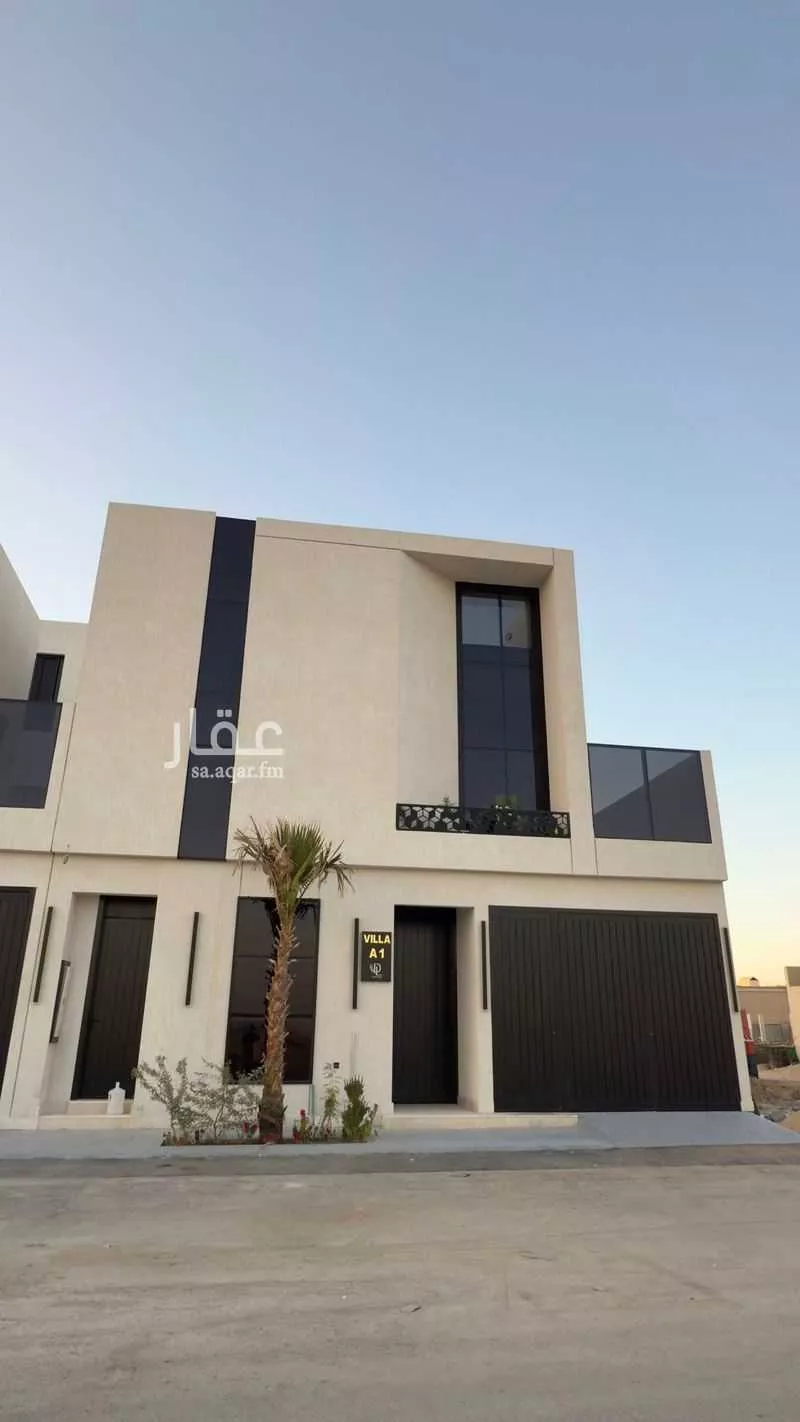 فيلا للبيع في شارع ابن القطاع, حي المهدية, مدينة الرياض, منطقة الرياض 1 صورة