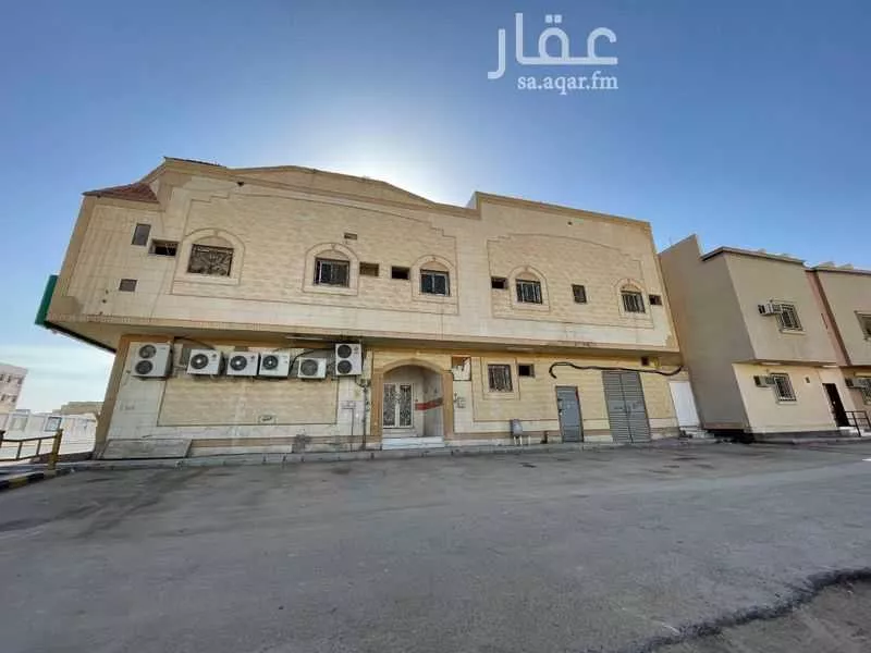 عمارة للإيجار في شارع الخليفة المامون, حي بدر, مدينة الرياض, منطقة الرياض 1 صورة