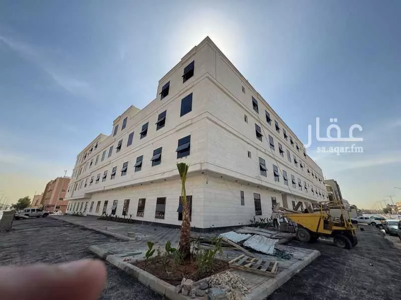 عمارة للبيع في شارع وادي المياة, حي بدر, مدينة الرياض, منطقة الرياض 1 صورة