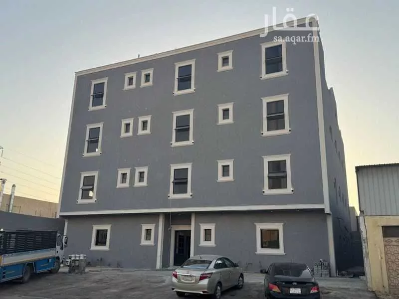عمارة للإيجار في شارع الإعتدال, حي بدر, مدينة الرياض, منطقة الرياض 1 صورة