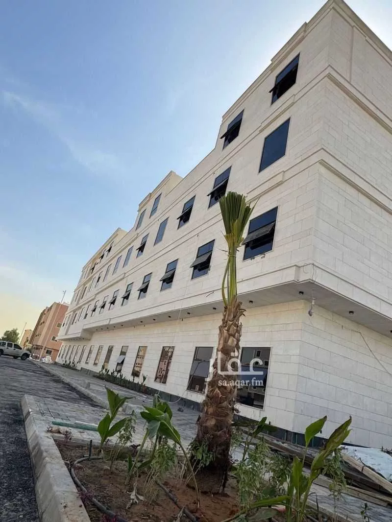 عمارة للبيع في شارع وادي المياة, حي بدر, مدينة الرياض, منطقة الرياض 1 صورة