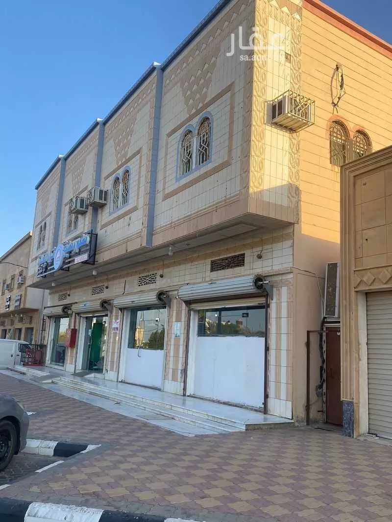 عمارة للبيع في شارع 1 طريق الملك عبدالعزيز ال سعود, حي الفوارة, مدينة الفواره, منطقة القصيم 1 صورة