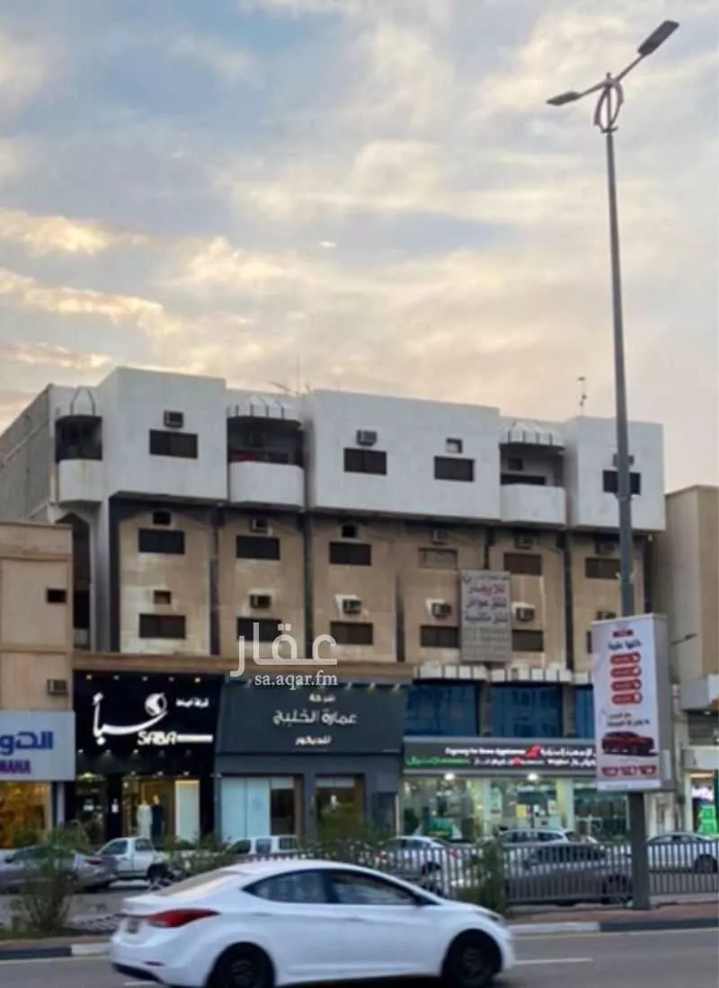مكتب تجاري للإيجار في شارع طريق الظهران, حي اليرموك, مدينة الاحساء, المنطقة الشرقية 1 صورة