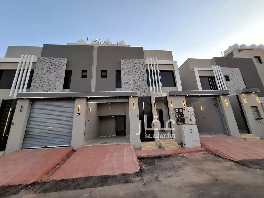 فيلا للبيع في شارع الامام مسلم, حي بدر, مدينة الرياض, منطقة الرياض 1 صورة