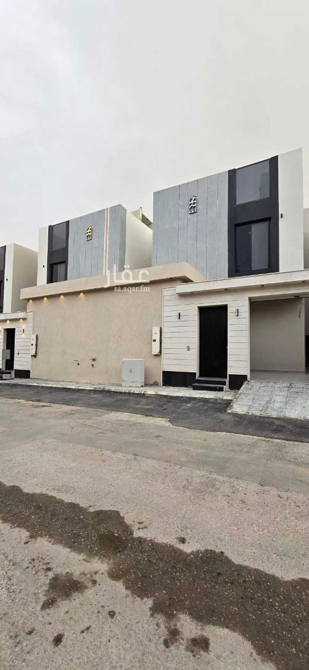 فيلا للبيع في شارع الامام مسلم, حي بدر, مدينة الرياض, منطقة الرياض 1 صورة