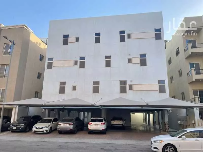 عمارة للإيجار في شارع 12ا, حي هجر, مدينة الدمام, المنطقة الشرقية 1 صورة