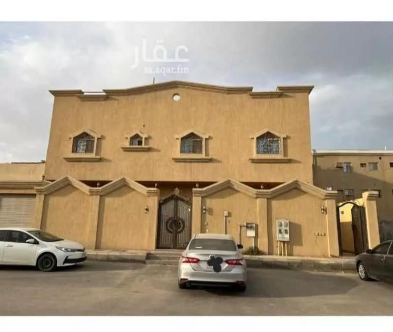 دور للبيع في شارع حـرض, حي الصواري, مدينة الخبر, المنطقة الشرقية 1 صورة