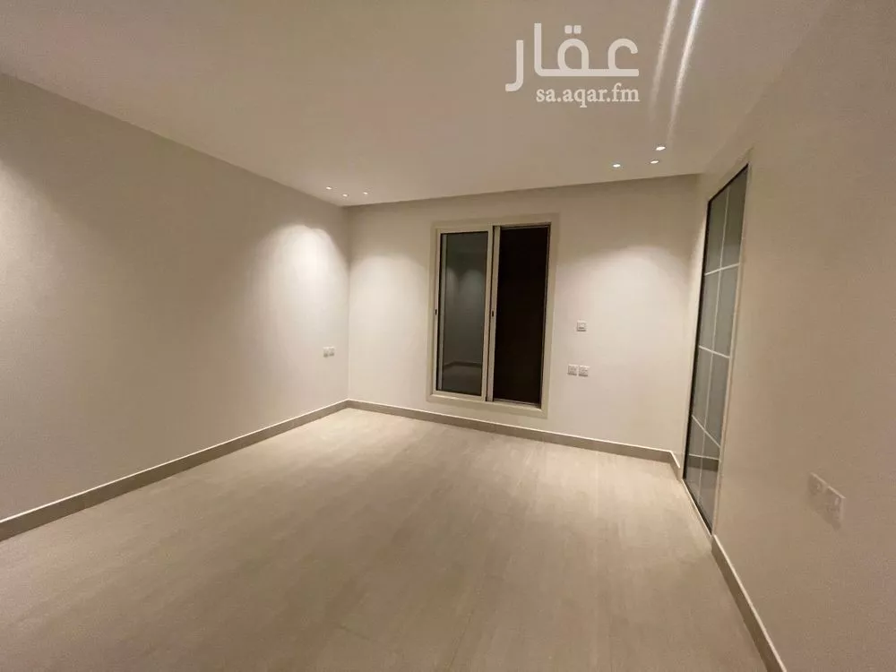 فيلا للإيجار في شارع مستورة, حي الملك سلمان, مدينة الرياض, منطقة الرياض 1 صورة