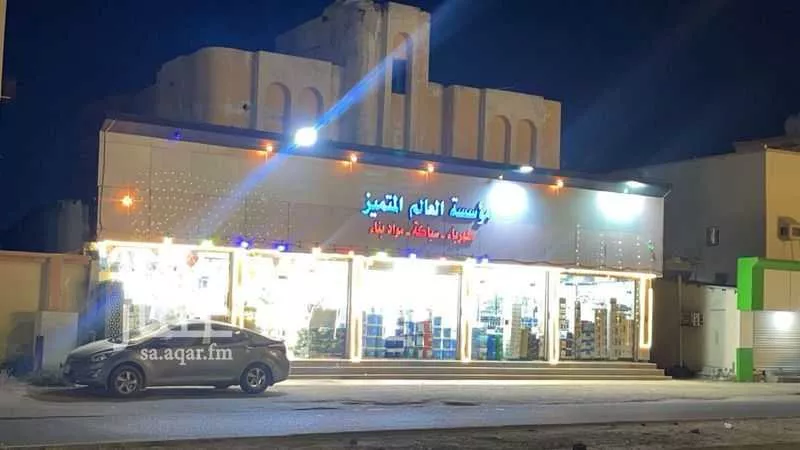 عمارة للبيع في شارع سلطان بن عبدالعزيز, حي القسوم, مدينة احد المسارحه, منطقة جازان 1 صورة