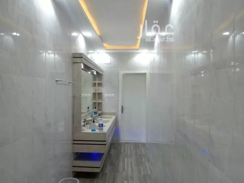 دور للبيع في شارع الخليفة ابو بكر الصديق, حي النزهة, مدينة طريب, منطقة عسير 1 صورة