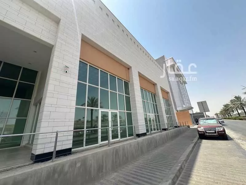 مكتب تجاري للإيجار في شارع طريق الملك عبدالله بن عبدالعزيز, حي الخليج, مدينة الرياض, منطقة الرياض 1 صورة