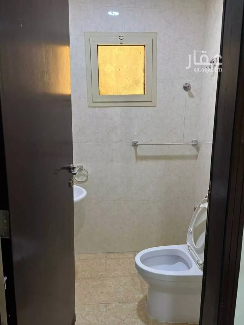 شقة للإيجار في شارع ابو ألعقيل الاسلمي, حي الدانة الشمالية, مدينة الظهران, المنطقة الشرقية 1 صورة