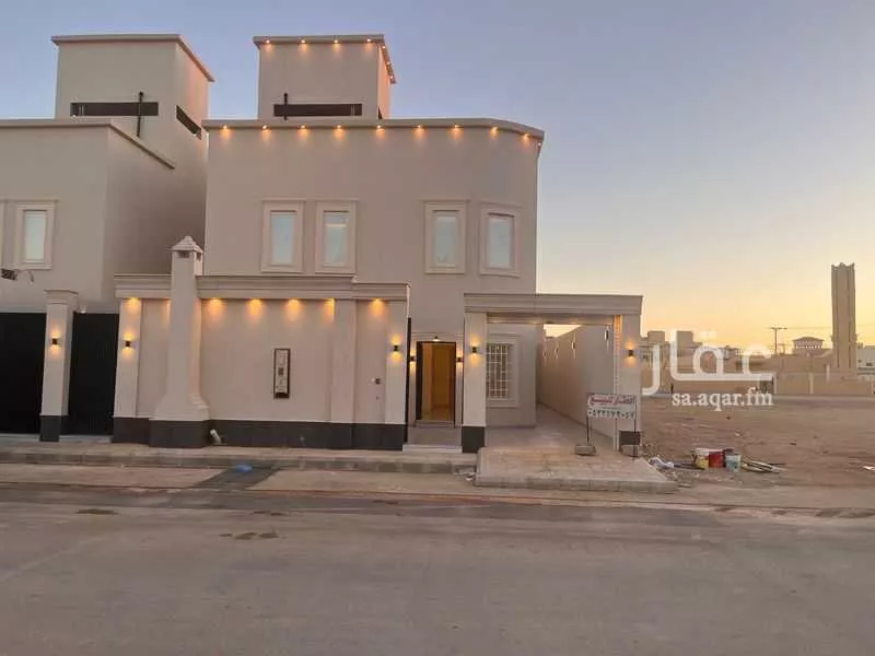 فيلا للبيع في شارع شريح بن هاني ، حي سحاب ، ليلى ، الافلاج 1 صورة