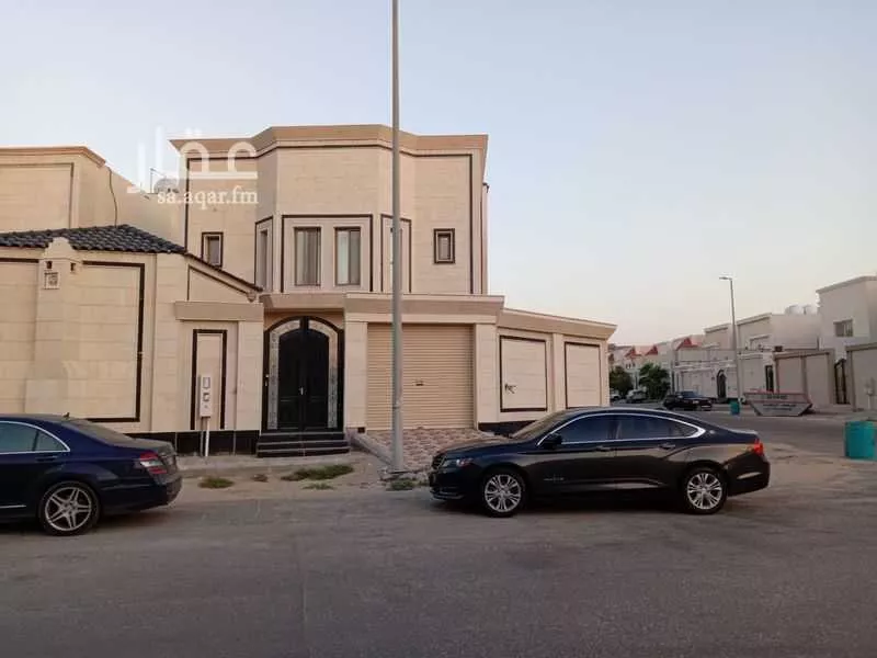فيلا للبيع في شارع السفانيه, حي اللؤلؤ, مدينة الخبر, المنطقة الشرقية 1 صورة