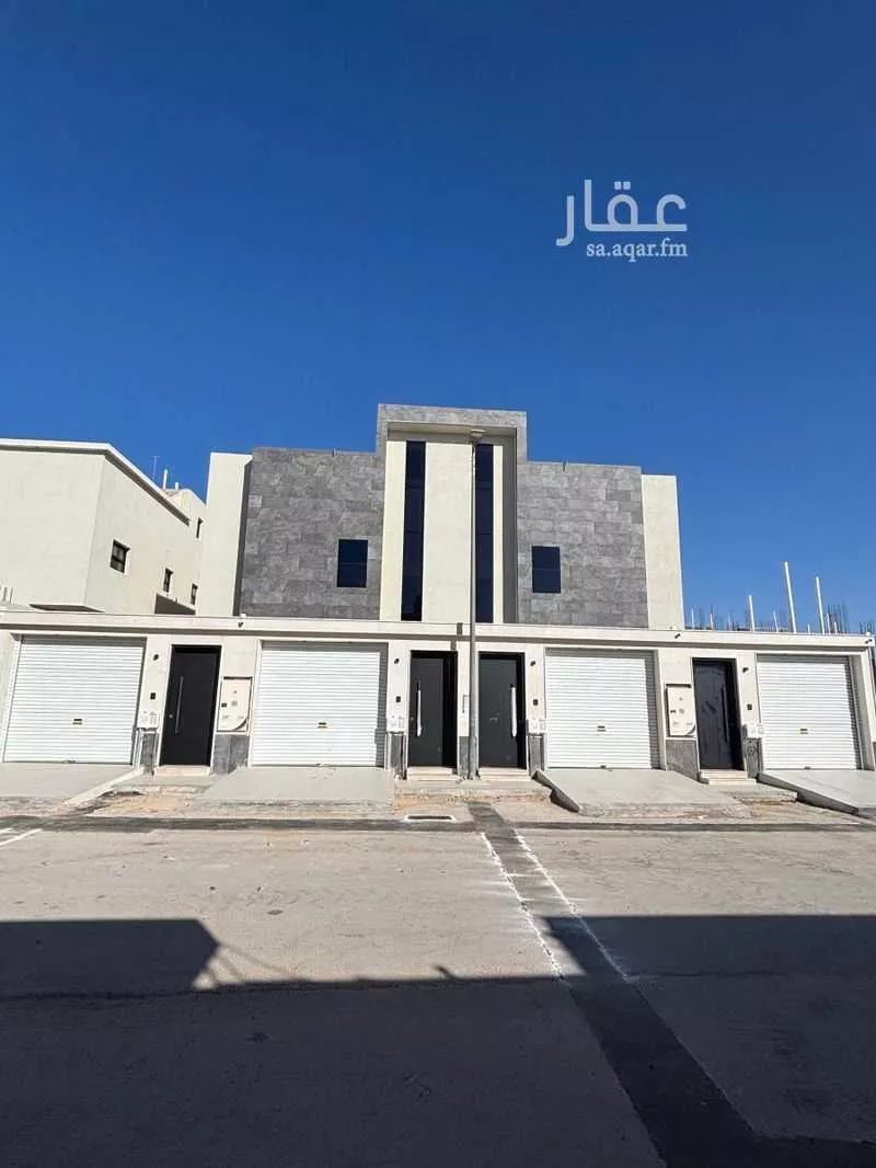 شقة للبيع في شارع مزيدة بن حواله, حي الوفاء, مدينة عنيزة, منطقة القصيم 1 صورة