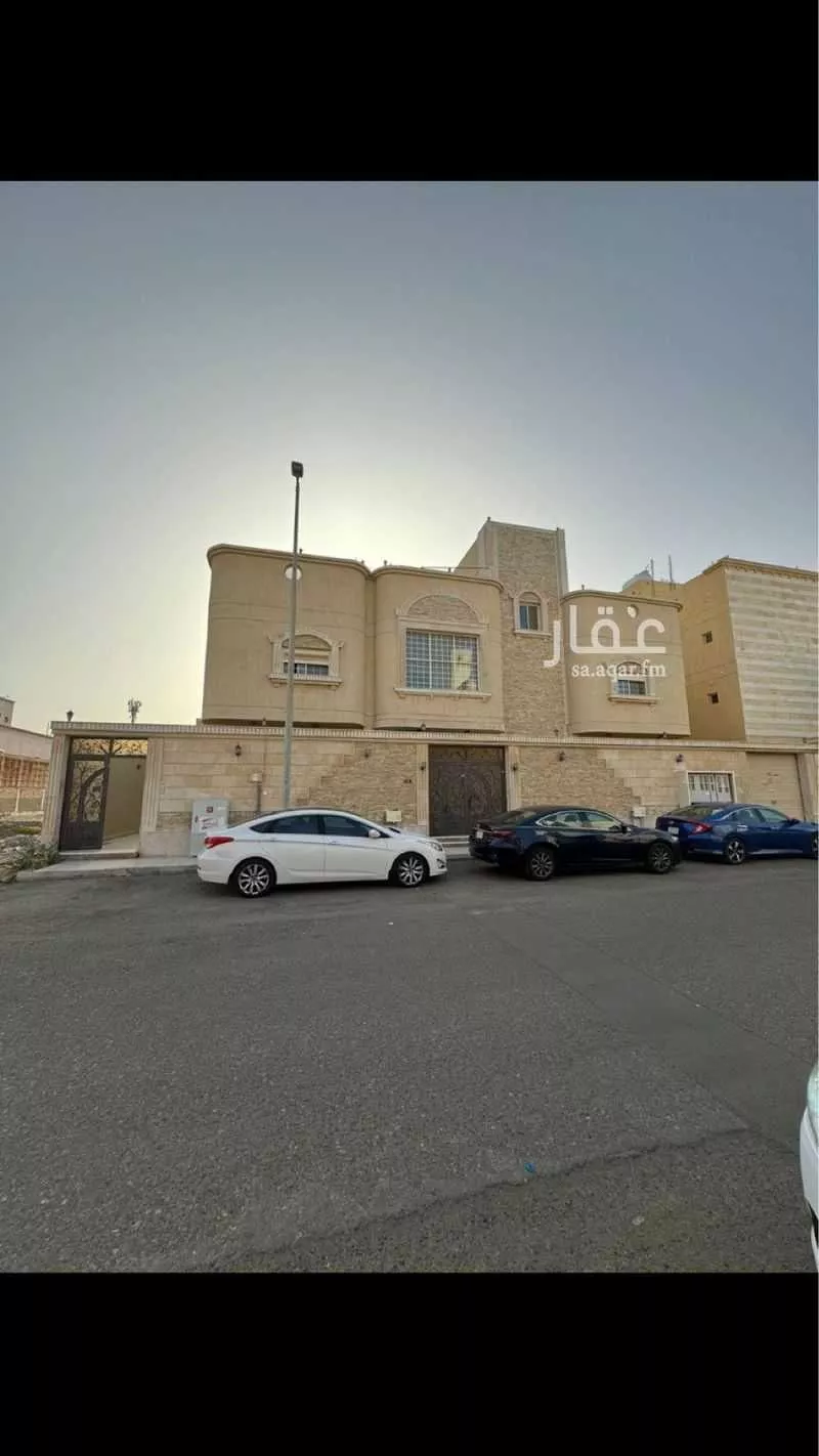 فيلا للبيع في شارع أبي عبد الله العثماني, حي الحمدانية, مدينة جدة, منطقة مكة المكرمة 1 صورة