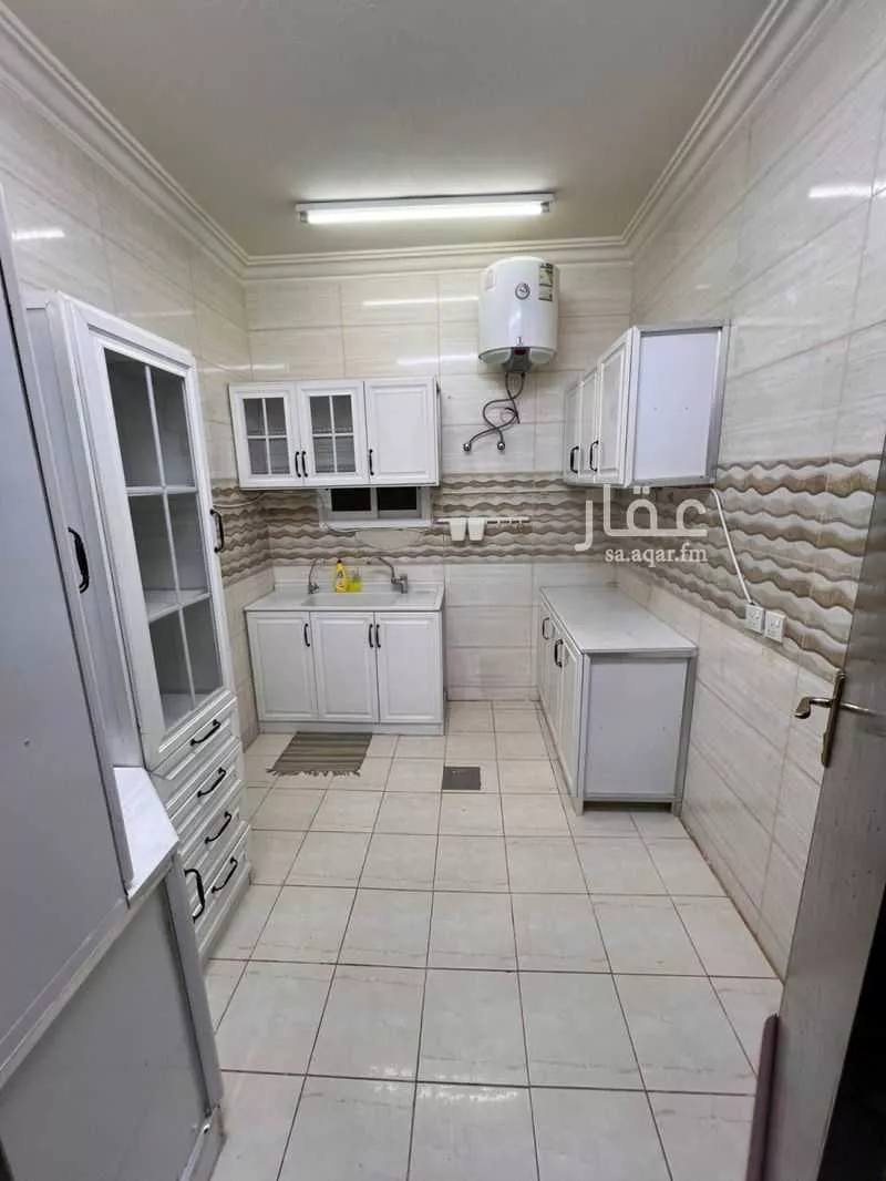 شقة للإيجار في شارع 3956399, حي السعادة, مدينة الرياض, منطقة الرياض 1 صورة