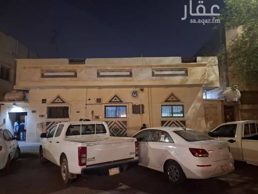 أرض للبيع في شارع بدر, حي الثقبة, مدينة الخبر, المنطقة الشرقية 1 صورة