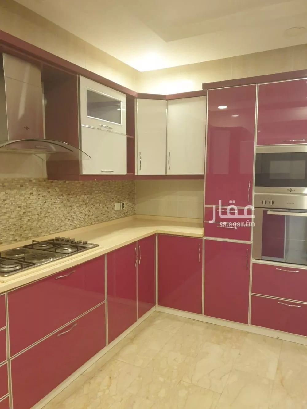 فيلا للإيجار في شارع أبي الحسن الرازي, حي الشراع, مدينة جدة, منطقة مكة المكرمة 1 صورة