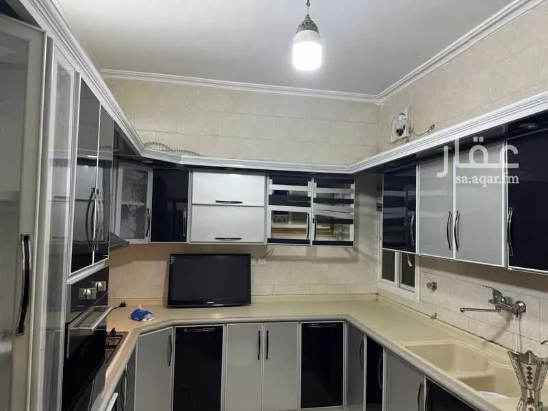 شقة للإيجار في شارع شعبه بن مهلهل ، حي بطحاء قريش ، مكة ، منطقة مكة المكرمة 1 صورة