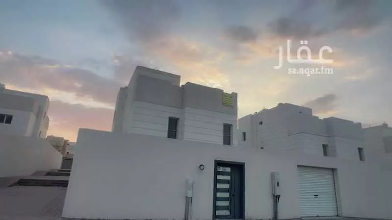 فيلا للبيع في شارع 3232646, حي المنصورة, مدينة خميس مشيط, منطقة عسير 1 صورة