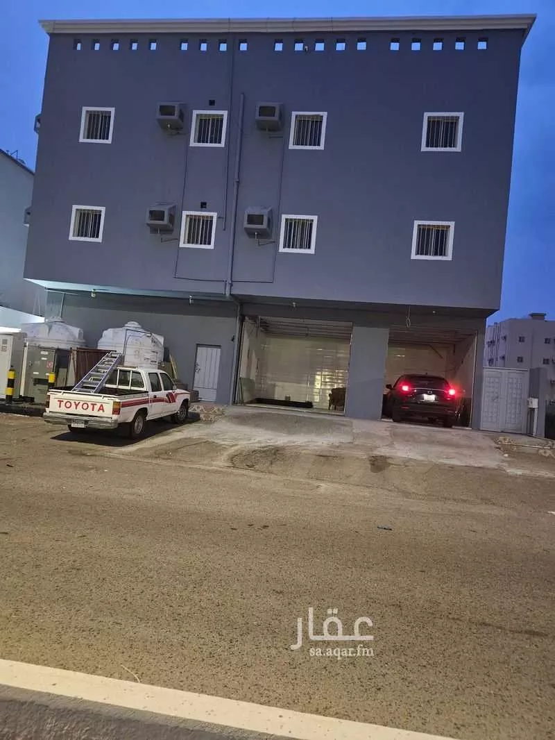 عمارة للبيع في شارع 6319990, حي الرحاب 2, مدينة جازان, منطقة جازان 1 صورة
