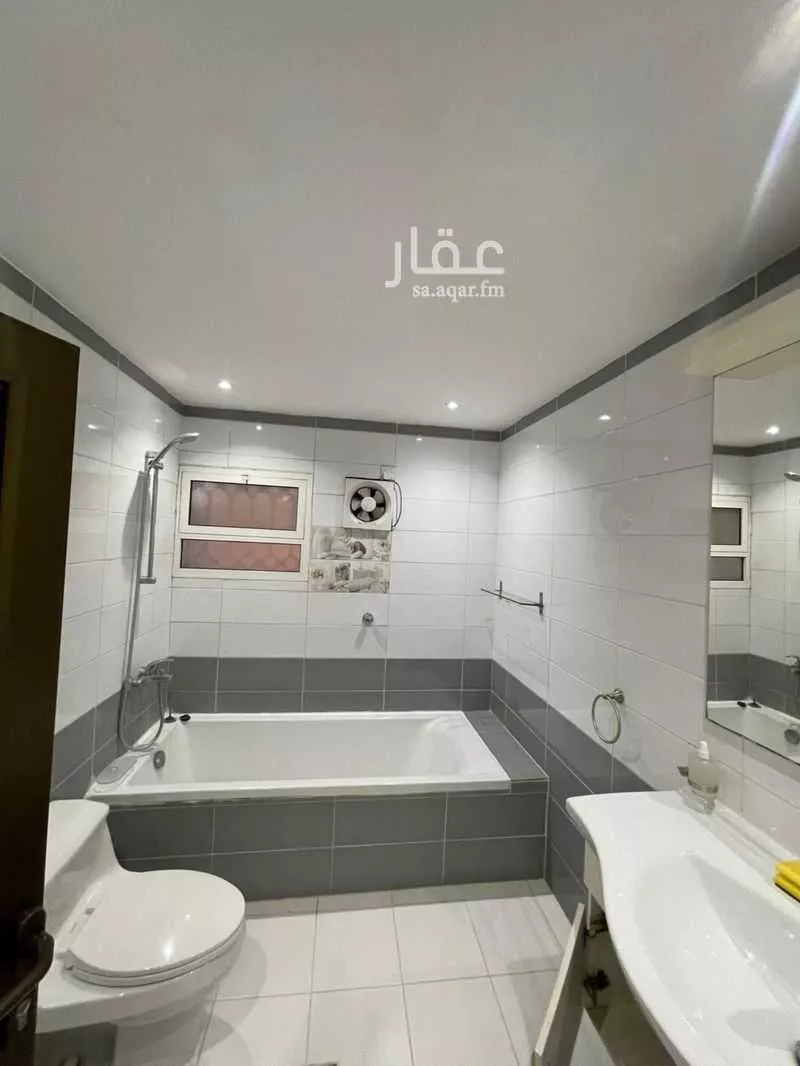 عمارة للإيجار في حي ابن خلدون, مدينة الدمام, المنطقة الشرقية 1 صورة