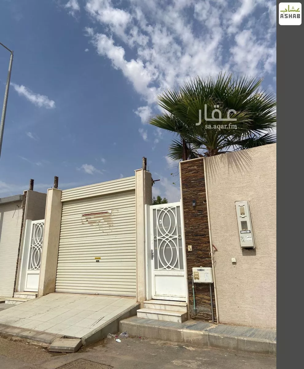 استراحة للبيع في شارع الخضير, حي الرحاب, مدينة بريده, منطقة القصيم 1 صورة