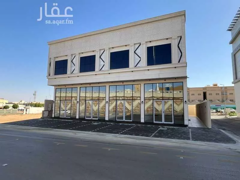 عمارة للإيجار في شارع طريق الملك فهد, حي الصبيحية, مدينة بريدة, منطقة القصيم 1 صورة