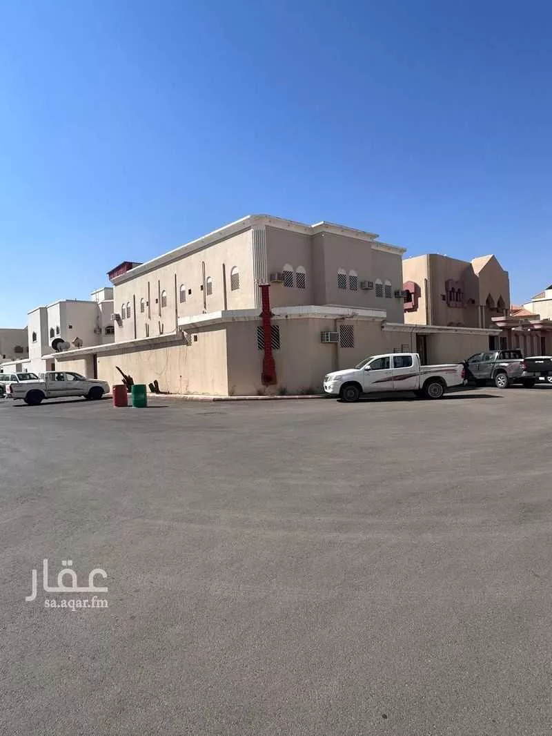 فيلا للبيع في حي النخيل, مدينة بريده, منطقة القصيم 1 صورة