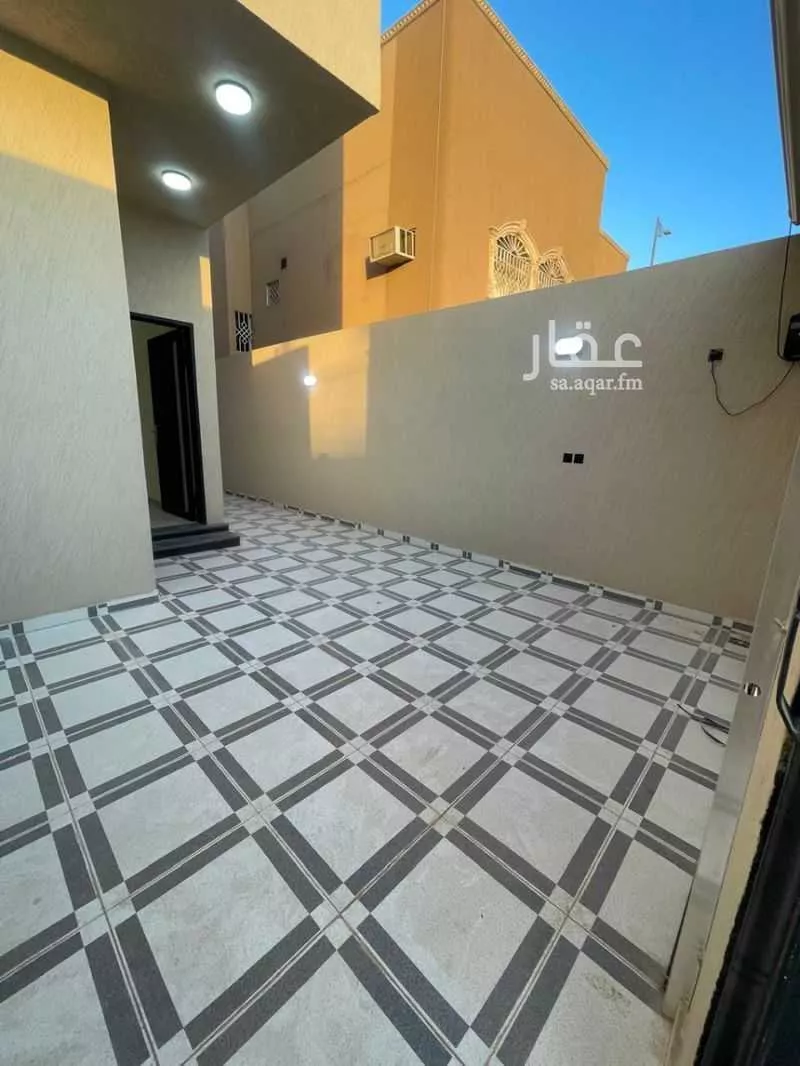 دور للبيع في شارع الإبراهيمية, حي بدر, مدينة الرياض, منطقة الرياض 1 صورة