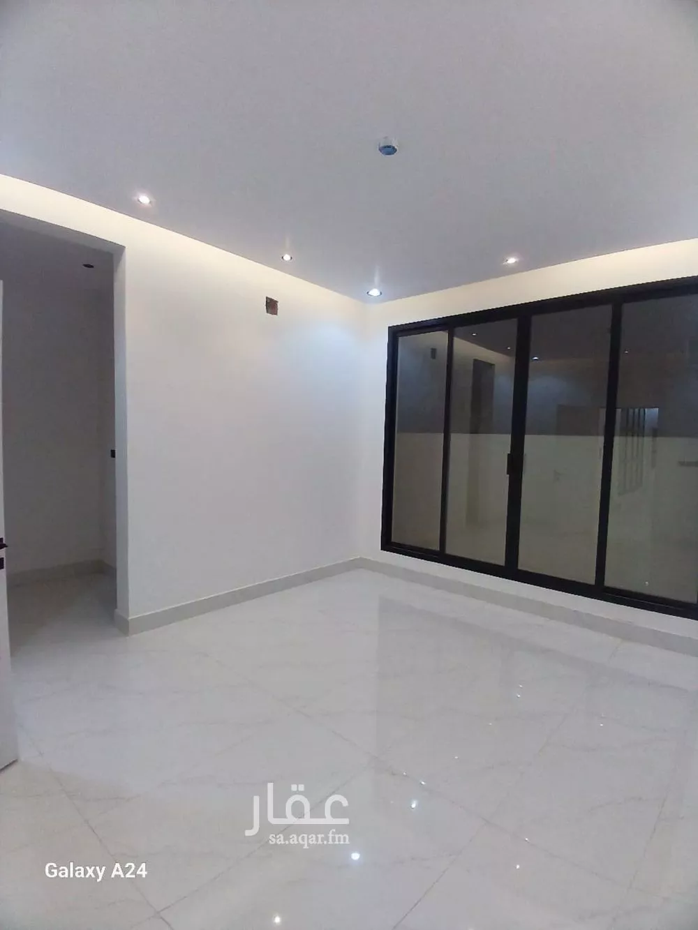 فيلا للبيع في شارع البيضاء, حي لبن, مدينة الرياض, منطقة الرياض 1 صورة