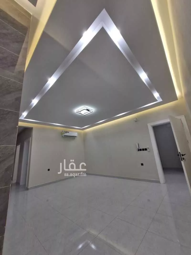 شقة للبيع في شارع شارع عبادة بن الصامت, حي المحمدية 2, مدينة جازان, منطقة جازان 1 صورة