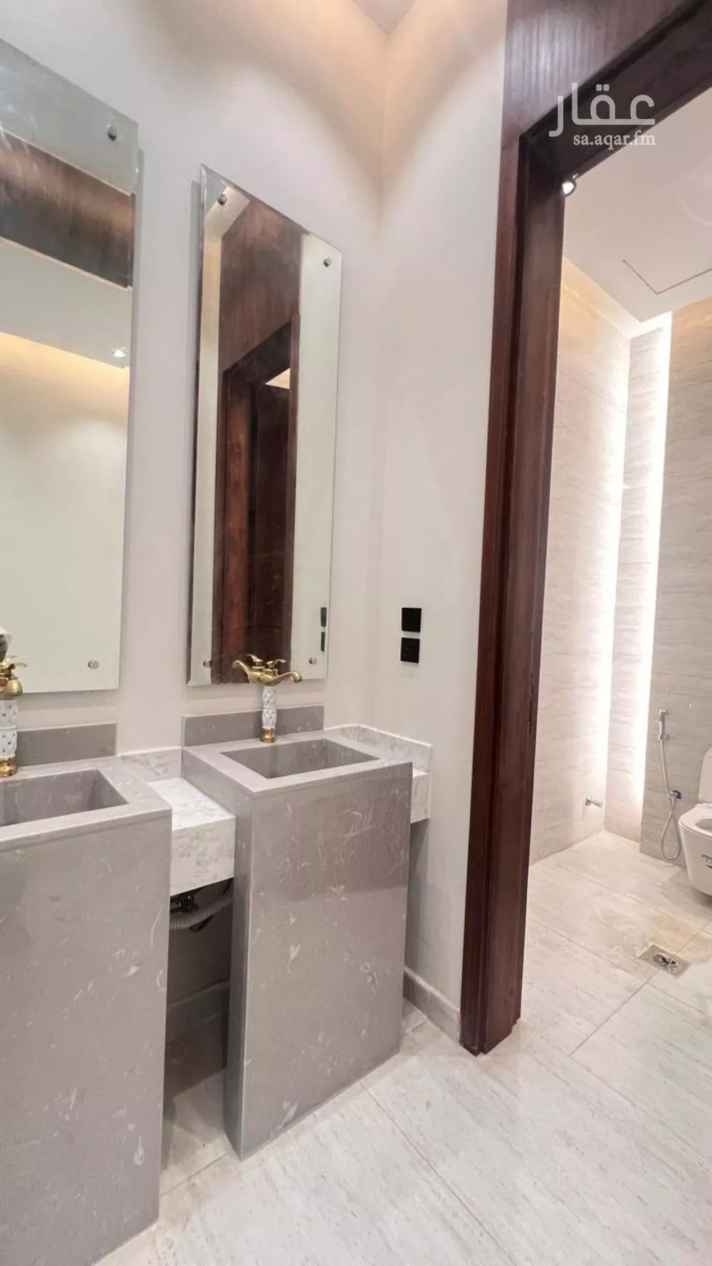 شقة للبيع في شارع الملك فهد بن عبدالعزيز, حي المحمدية 3, مدينة جازان, منطقة جازان 1 صورة