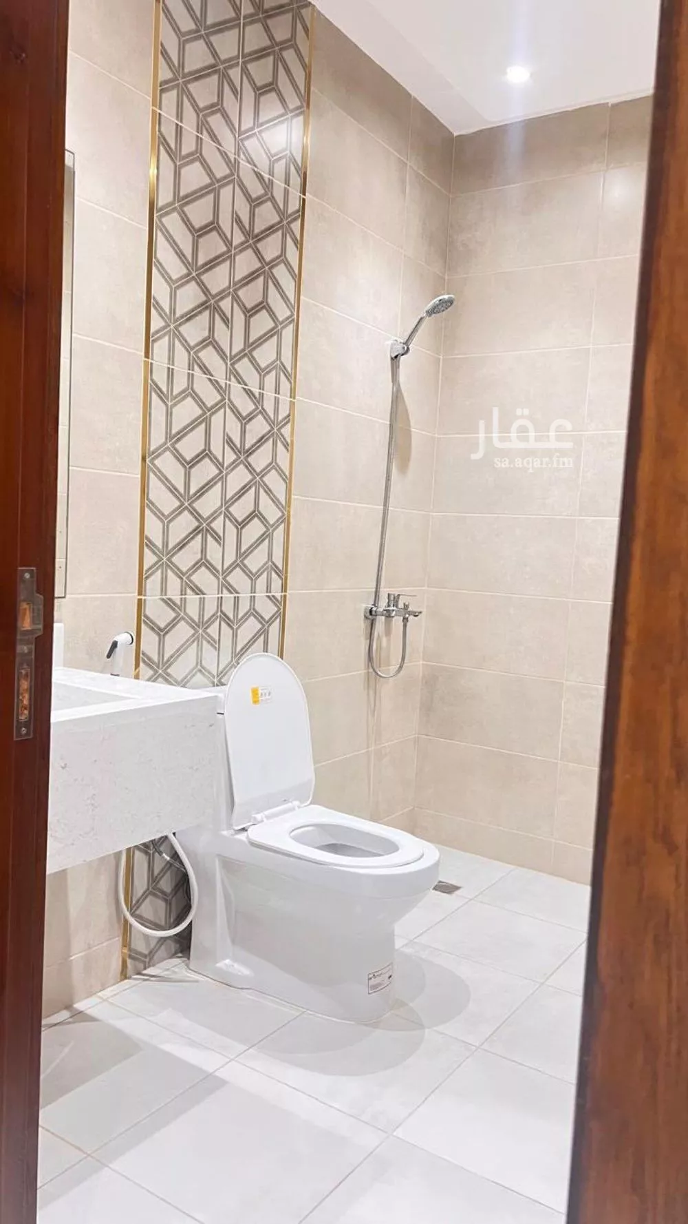 شقة للبيع في شارع شارع 18 ط, حي المحمدية 2, مدينة جازان, منطقة جازان 1 صورة