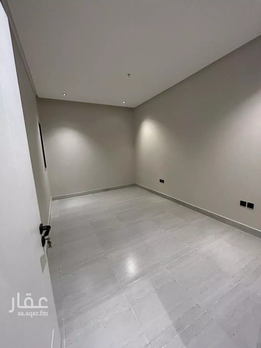 شقة للبيع في شارع الشرق, حي النرجس, مدينة الرياض, منطقة الرياض 1 صورة