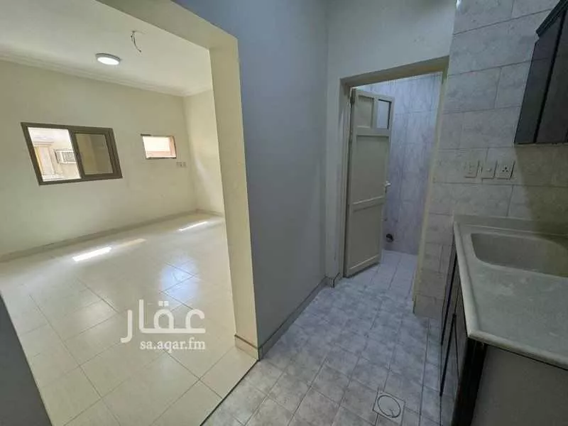 عمارة للبيع في حي البادية, مدينة الدمام, المنطقة الشرقية 1 صورة