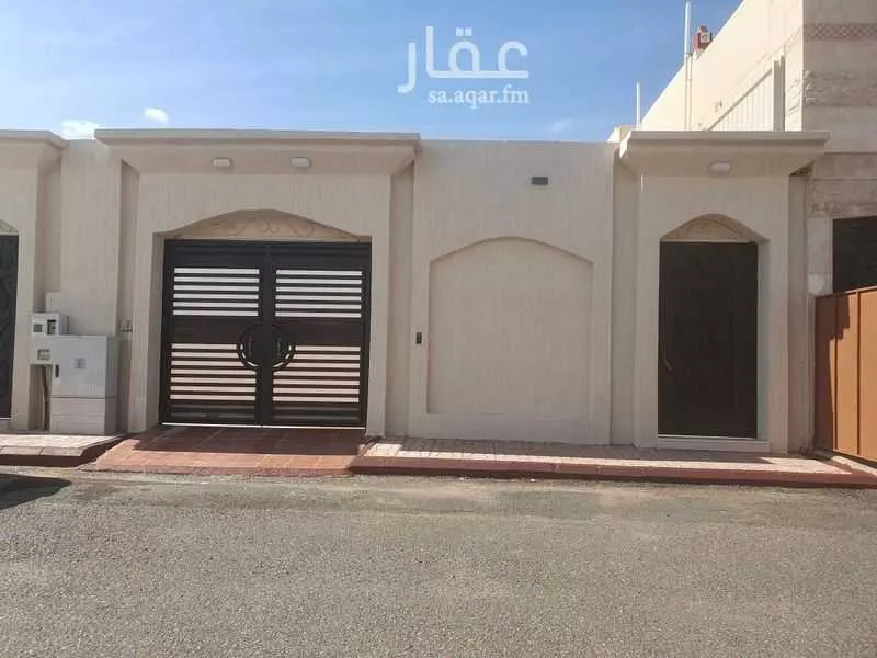 شقة للإيجار في شارع محمد بن علي بن الحسن, حي الدفاع, مدينة المدينة المنورة, منطقة المدينة المنورة 1 صورة