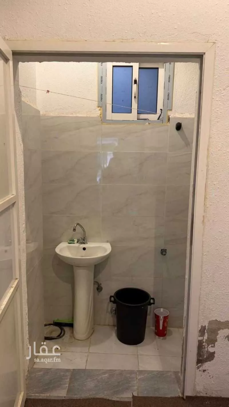 غرفة للإيجار في شارع عمارة اليمني ، حي الفيصلية ، جدة ، جدة 1 صورة