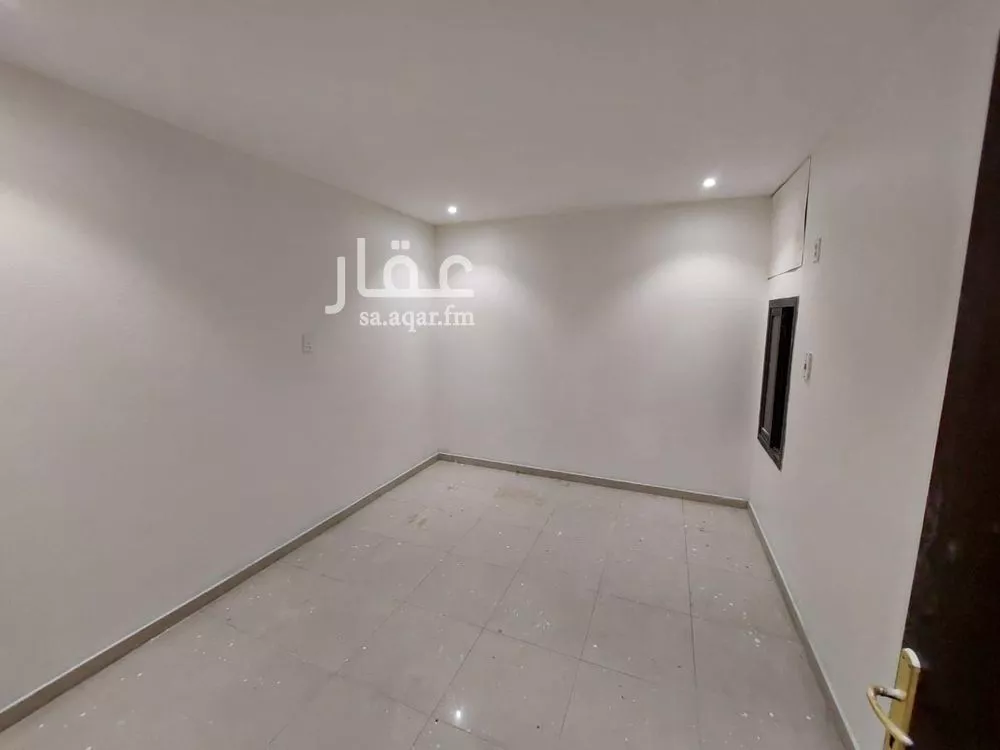 شقة للإيجار في شارع العاشر, حي الثقبة, مدينة الخبر, المنطقة الشرقية 1 صورة